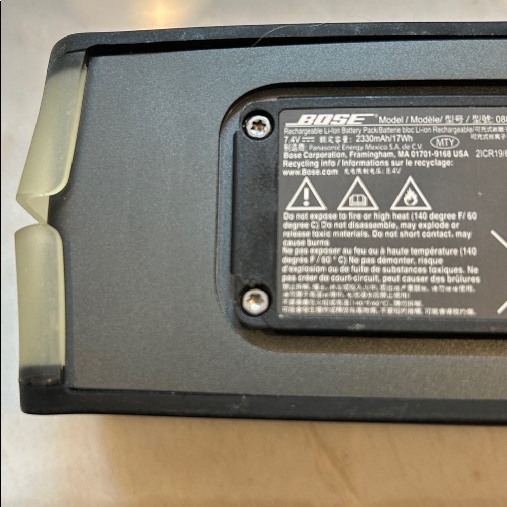Bose SoundLink Mini II Wireless Portable Bluetooth Speaker 416912 - Picture 3 of 6